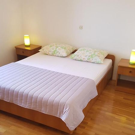 Apartments Edita Макарска Екстериор снимка