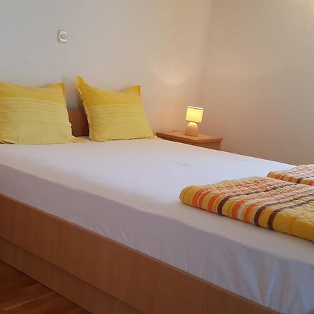 Apartments Edita Макарска Екстериор снимка