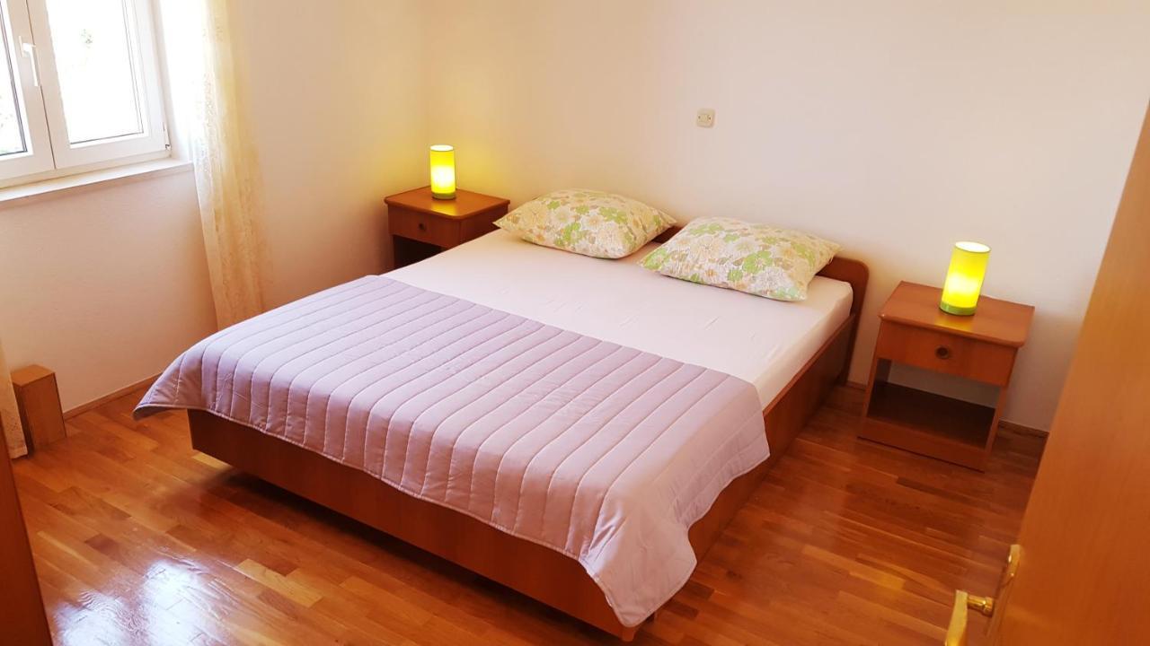 Apartments Edita Макарска Екстериор снимка