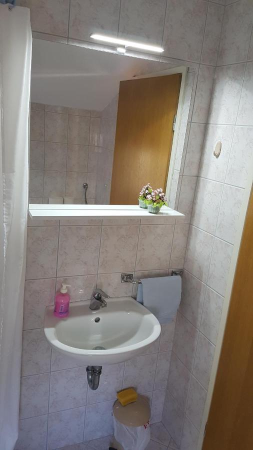 Apartments Edita Макарска Екстериор снимка