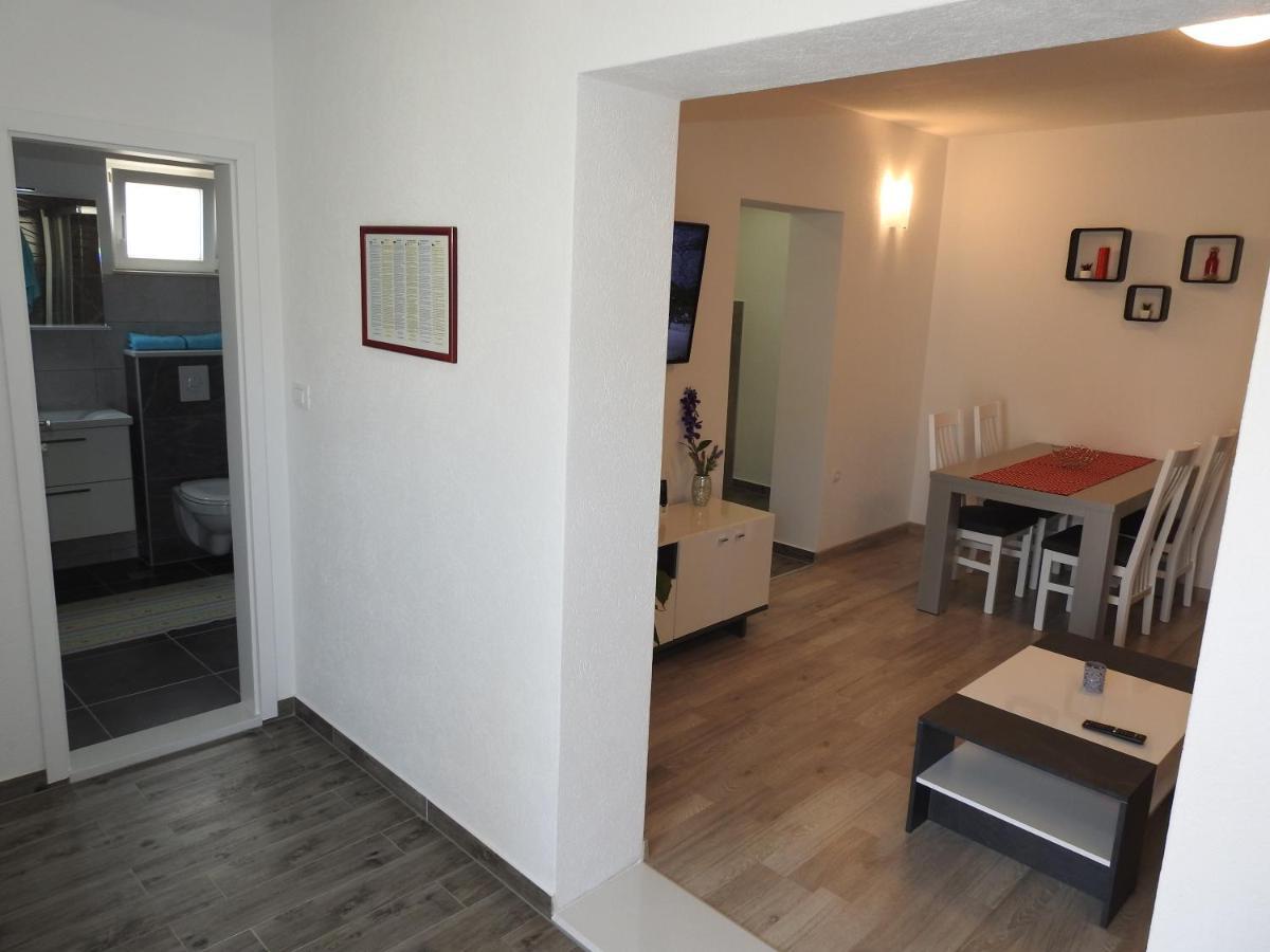 Apartments Edita Макарска Екстериор снимка