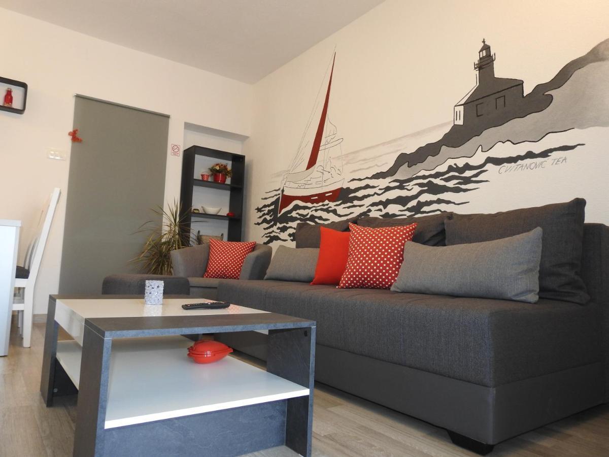 Apartments Edita Макарска Екстериор снимка